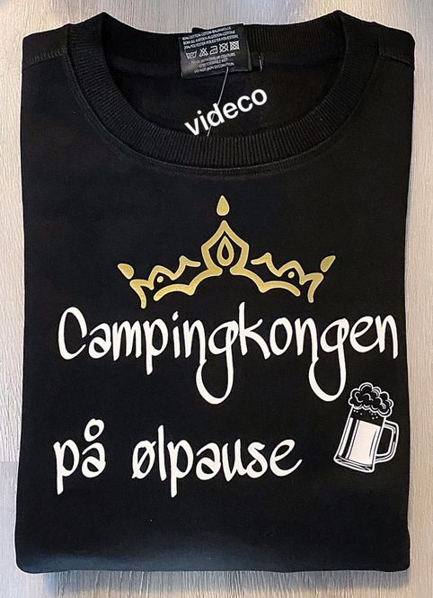 Hovedbilde T-shirt, Campingkongen på ølpause/ølkrus