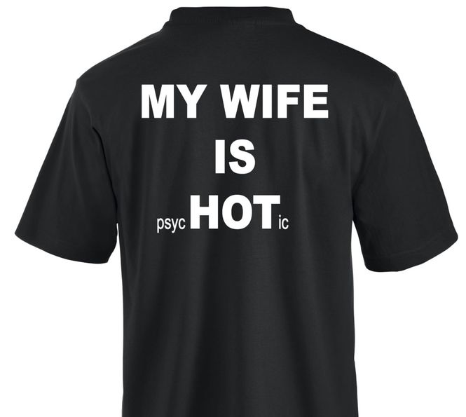Hovedbilde T-shirt - My wife is Hot